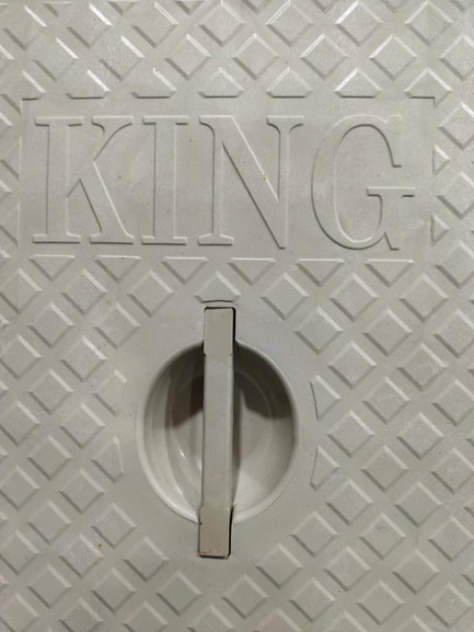 KING Manhole Cover